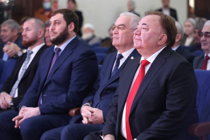 В Назрани в городском Дворце культуры прошло мероприятие, посвященное Дню народного единства
